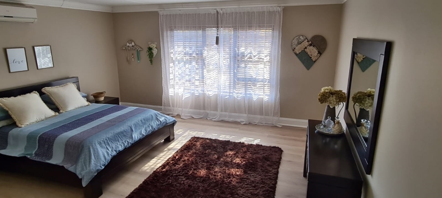 5 Bedroom Property for Sale in Kathu Northern Cape